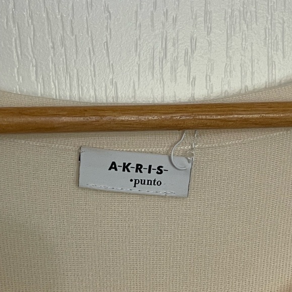 AKRIS PUNTO Essentials Collection Scoop neck Sleeveless 100% Wool Switzerland 6 - Picture 4 of 8